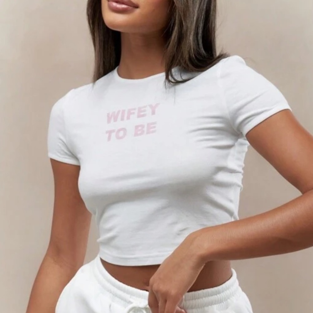 Missguided White 'Wifey To Be' Crop Top